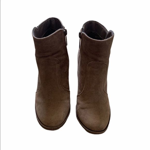 brown ankle booties - Picture 2 of 6